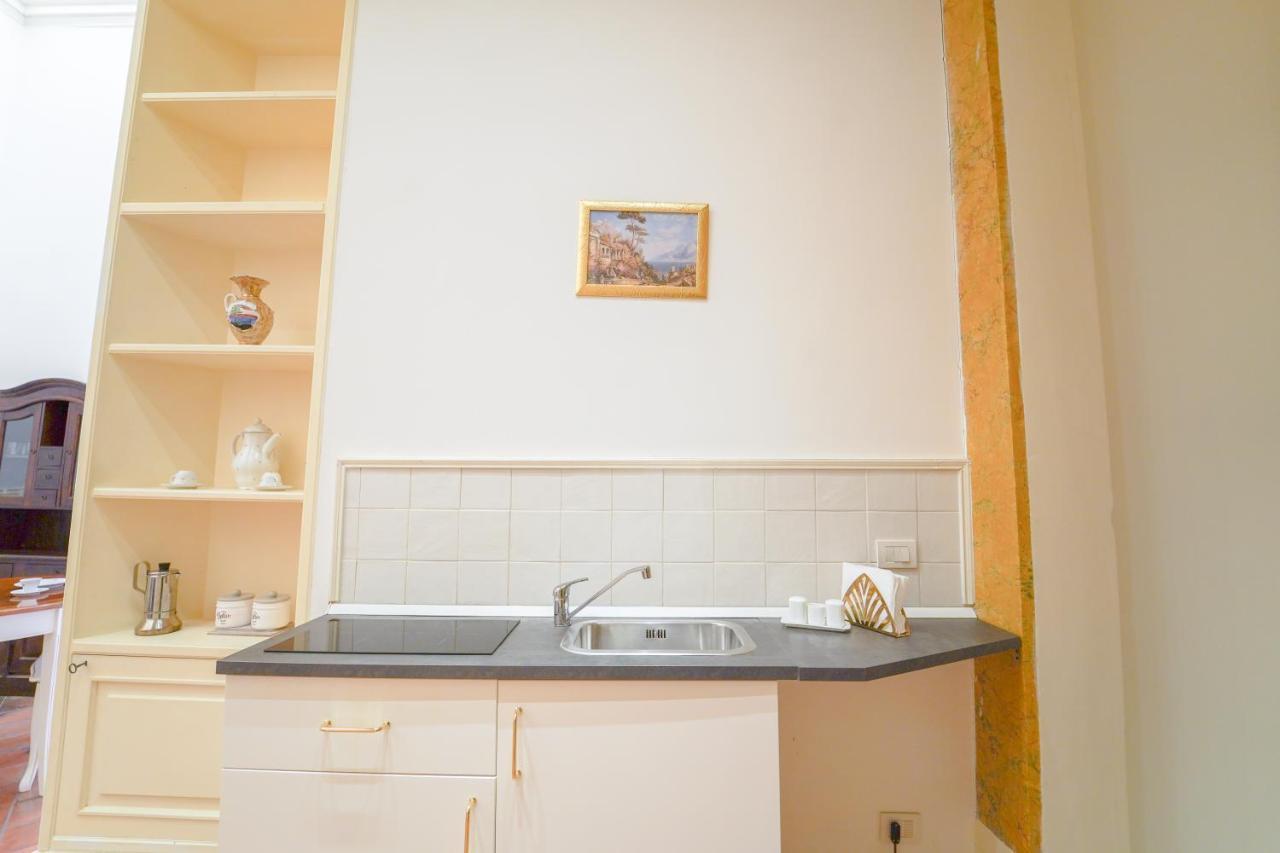 Casa Napoletana - Culture Apartment نابولي المظهر الخارجي الصورة