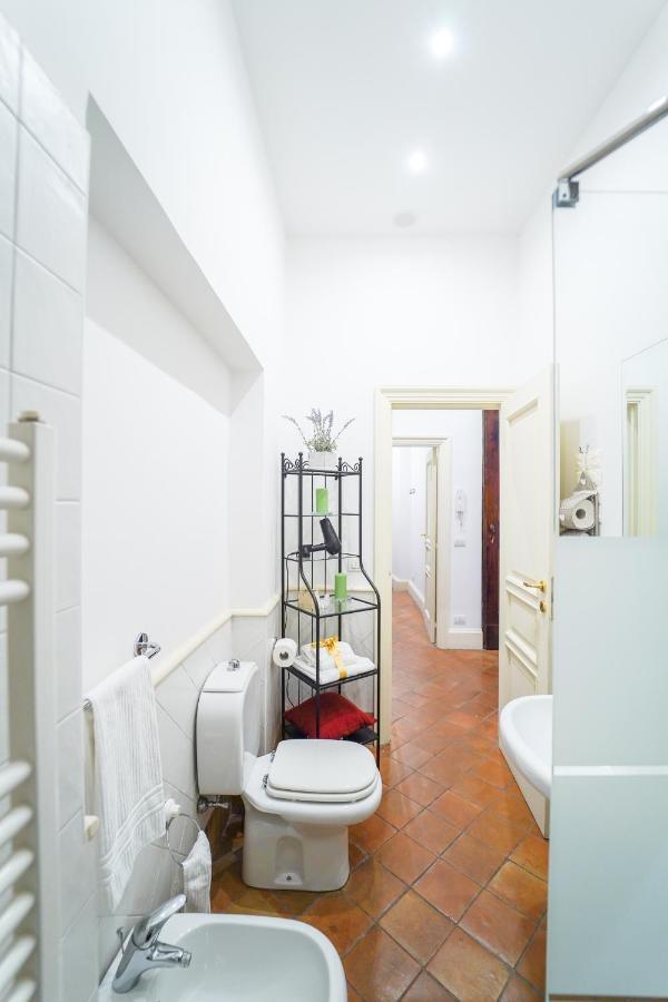Casa Napoletana - Culture Apartment نابولي المظهر الخارجي الصورة